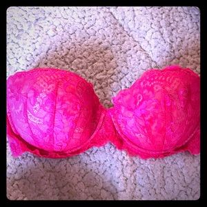 VS Pink strapless bra